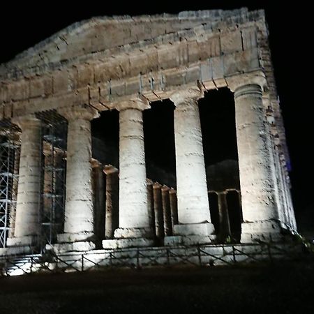 Helimos Bed&Breakfast Segesta Temple-Castellammare Калатафімі Екстер'єр фото