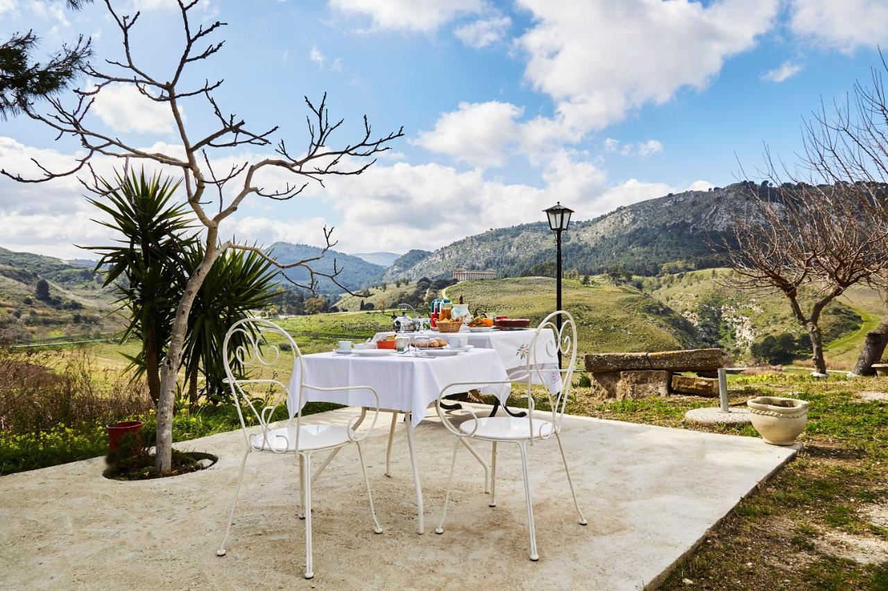 Helimos Bed&Breakfast Segesta Temple-Castellammare Калатафімі Екстер'єр фото