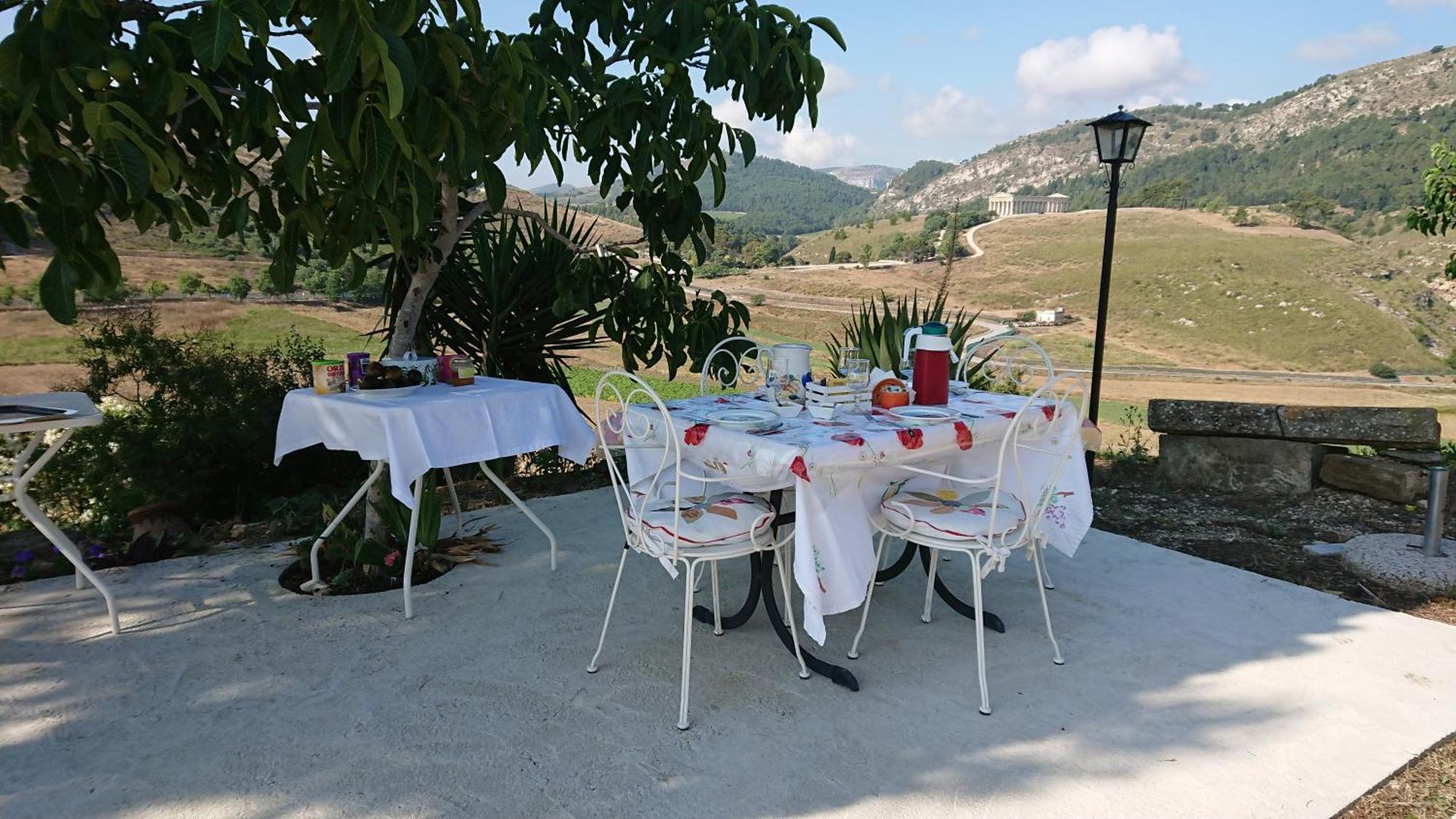 Helimos Bed&Breakfast Segesta Temple-Castellammare Калатафімі Екстер'єр фото